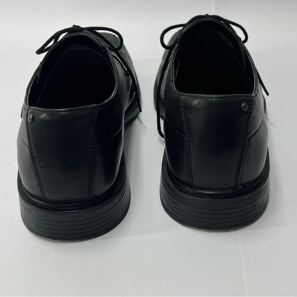 ROCKPORT Men’s Size 9 Black Lace Up Dress Shoe